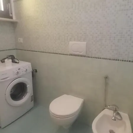 Henry's Home- Affitti Brevi Italia Daire