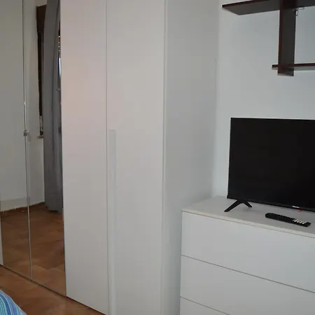 Henry's Home- Affitti Brevi Italia Apartament *